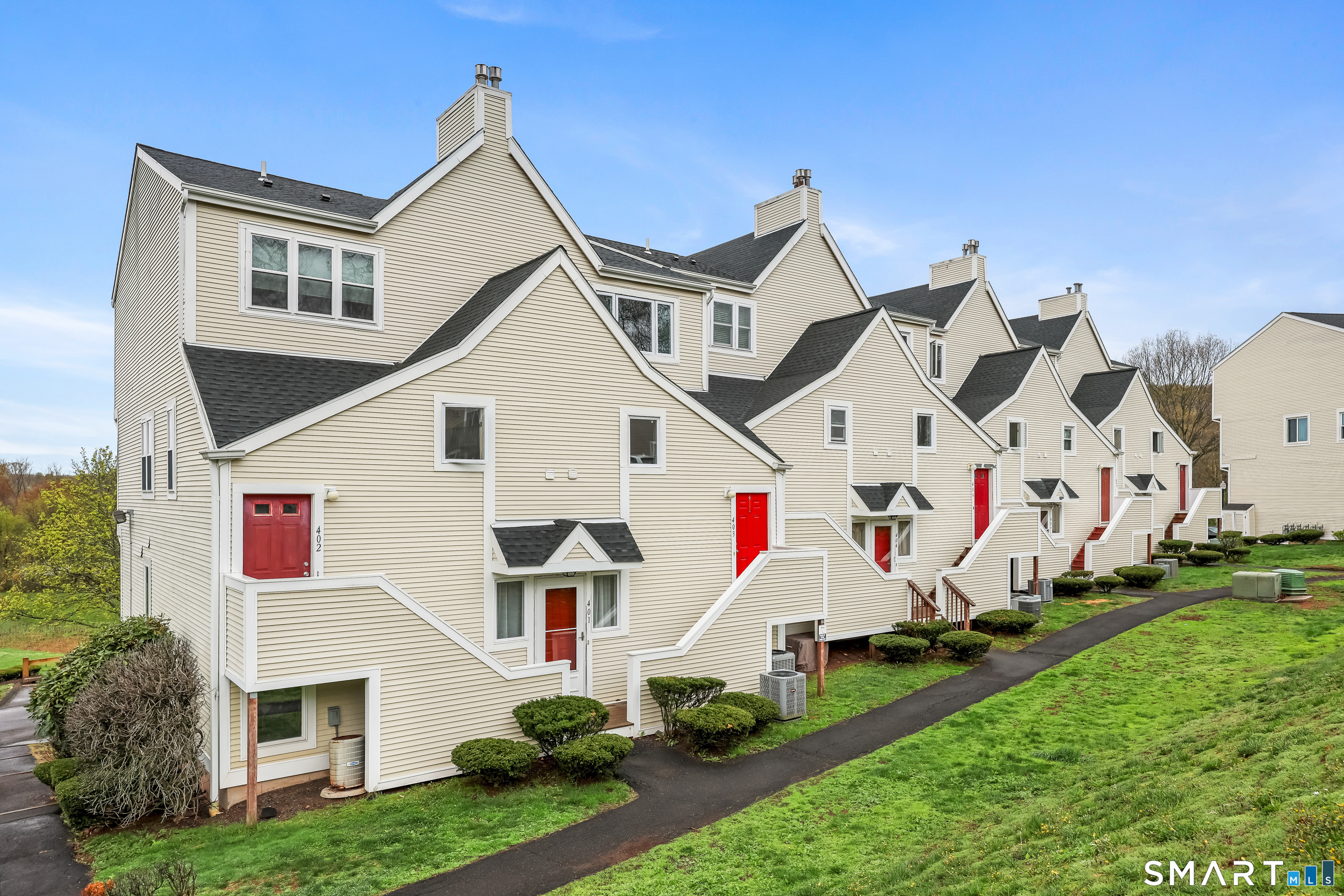 173 Russo Avenue East Haven CT 06513