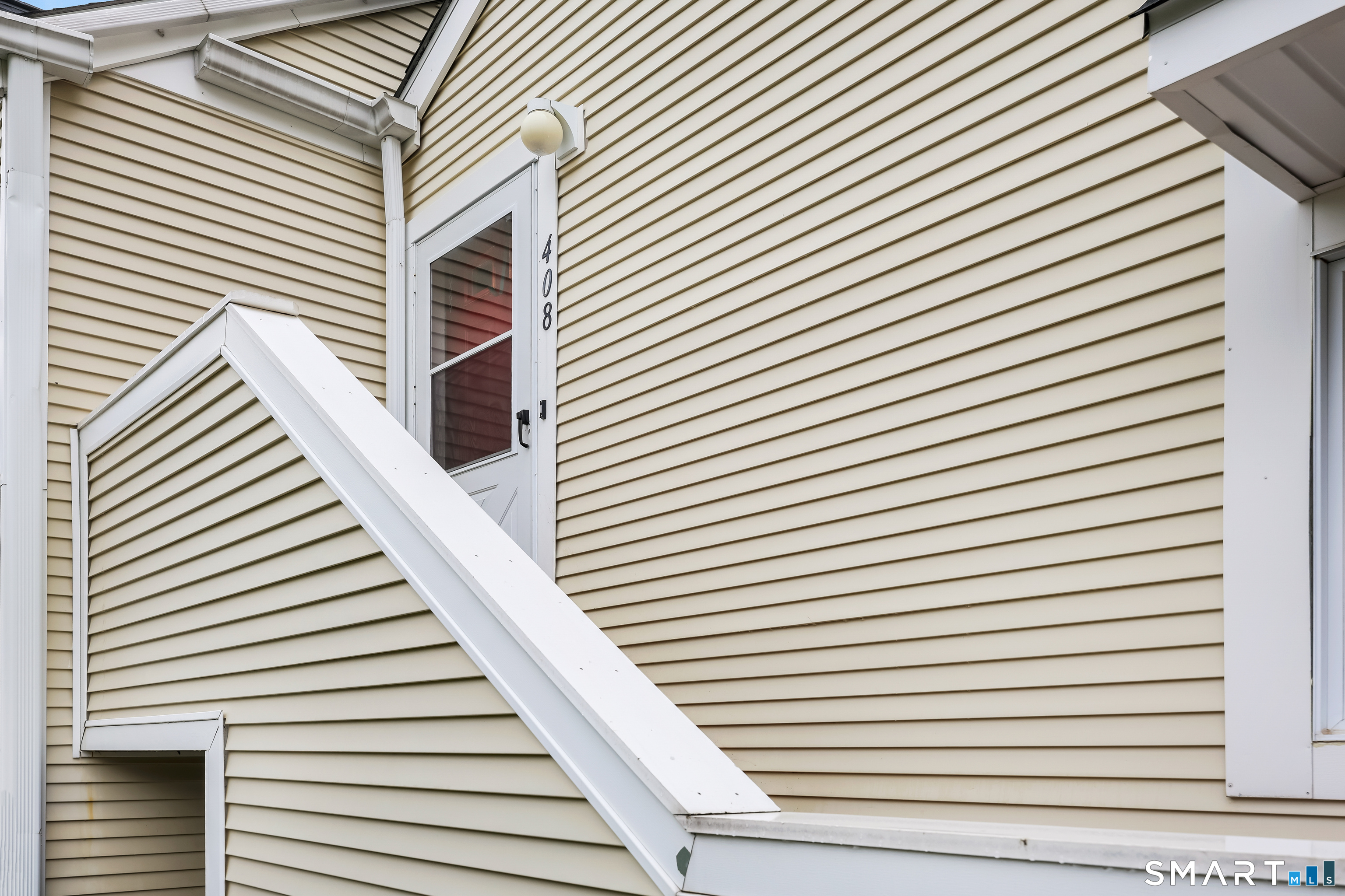 173 Russo Avenue East Haven CT 06513