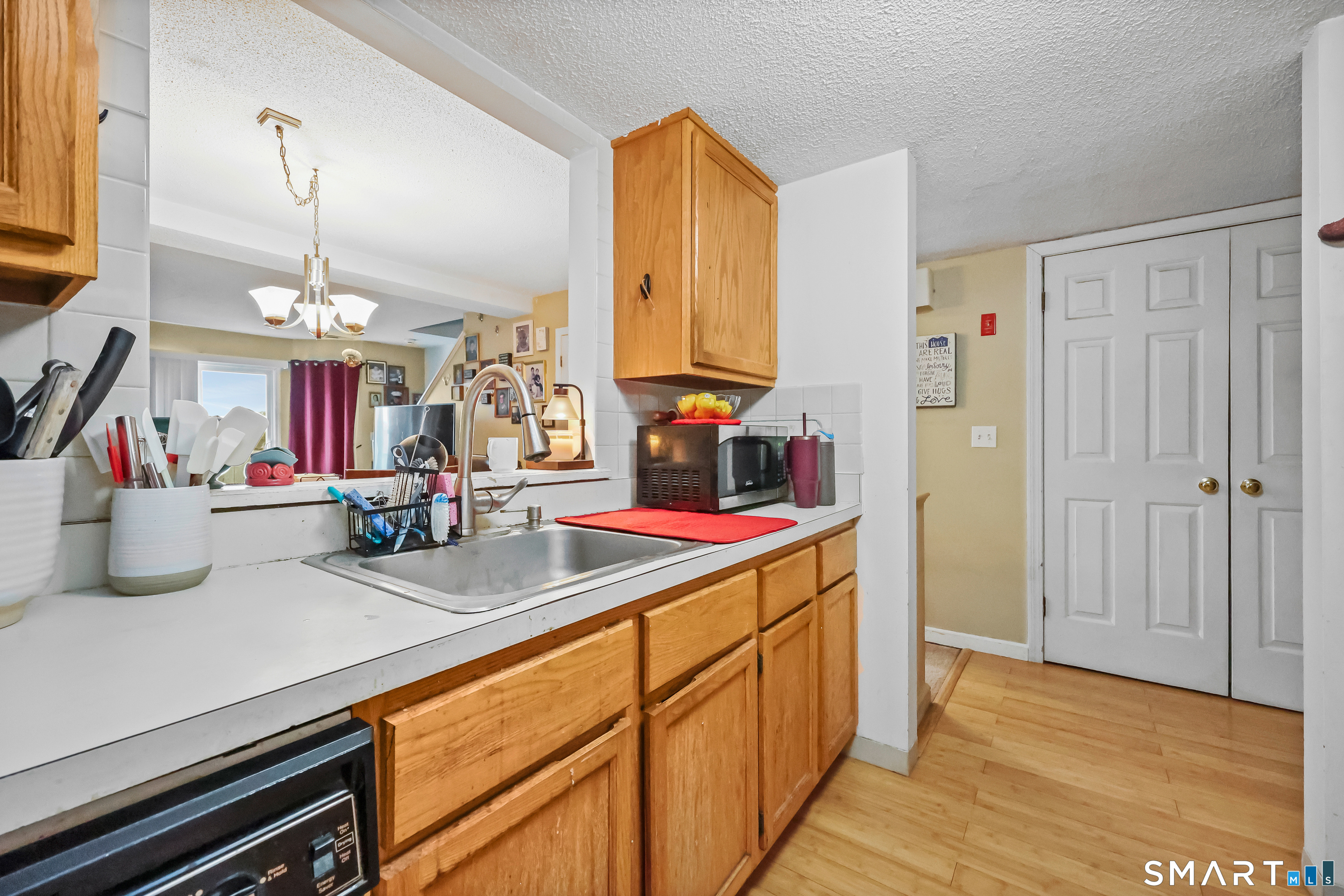173 Russo Avenue East Haven CT 06513