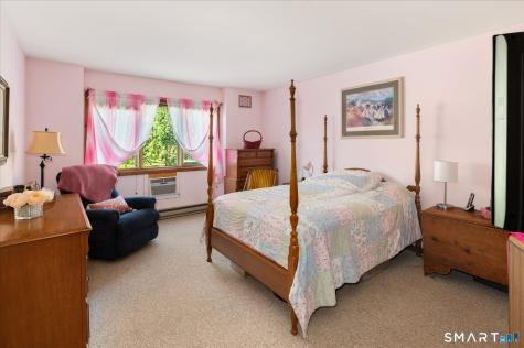 3 Twin Oaks New Milford CT 06776