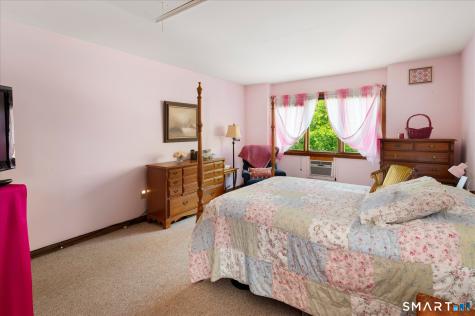 3 Twin Oaks New Milford CT 06776