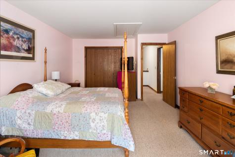 3 Twin Oaks New Milford CT 06776