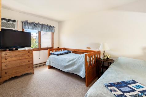 3 Twin Oaks New Milford CT 06776