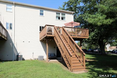 1300 Cambridge Drive Windsor CT 06095