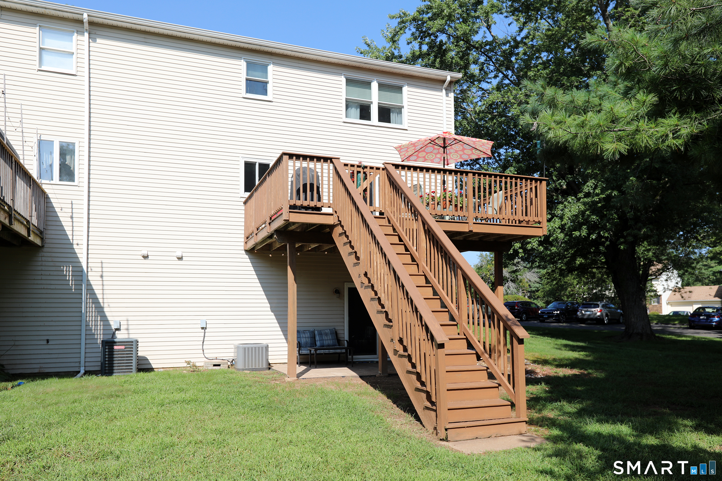 1300 Cambridge Drive Windsor CT 06095