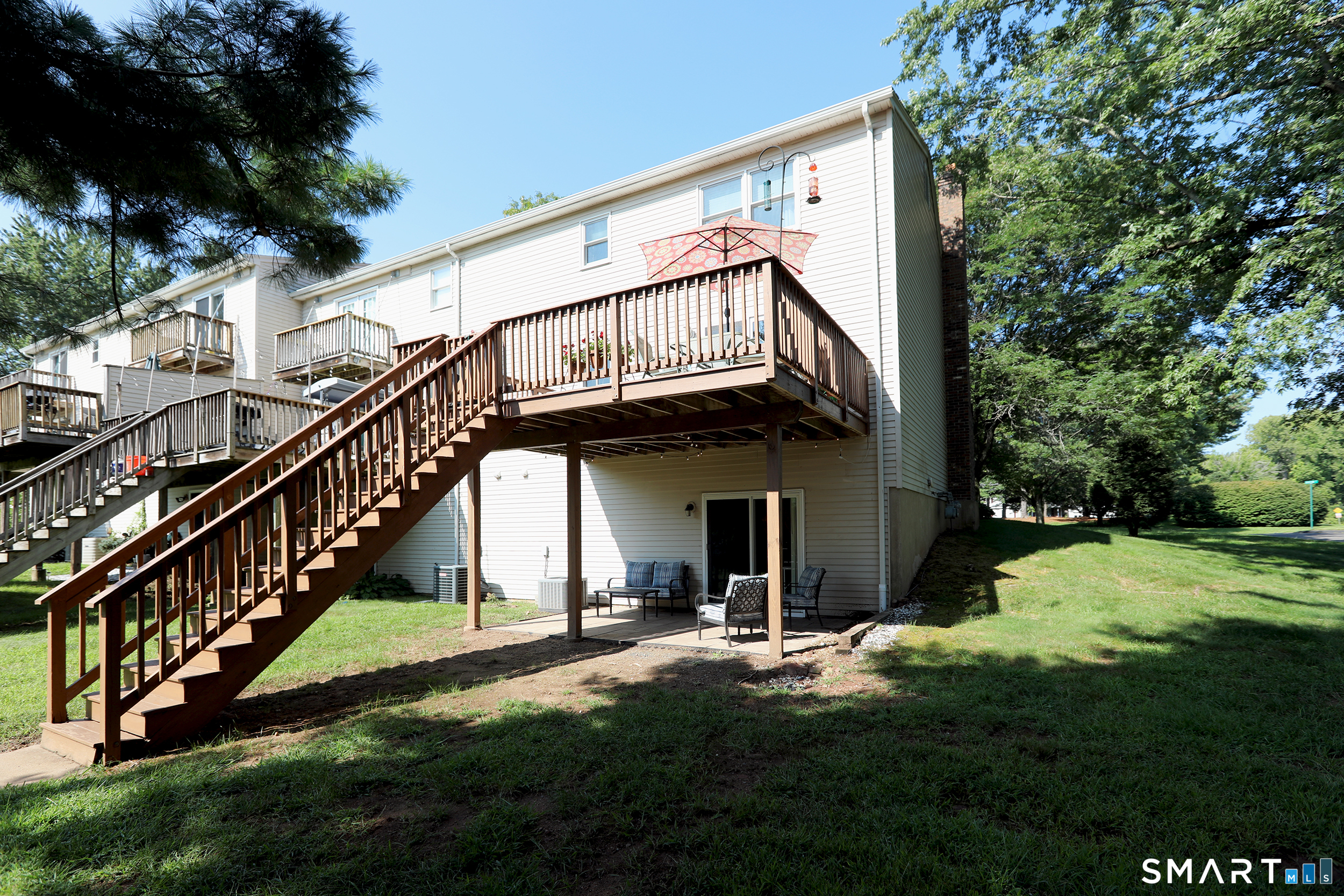 1300 Cambridge Drive Windsor CT 06095