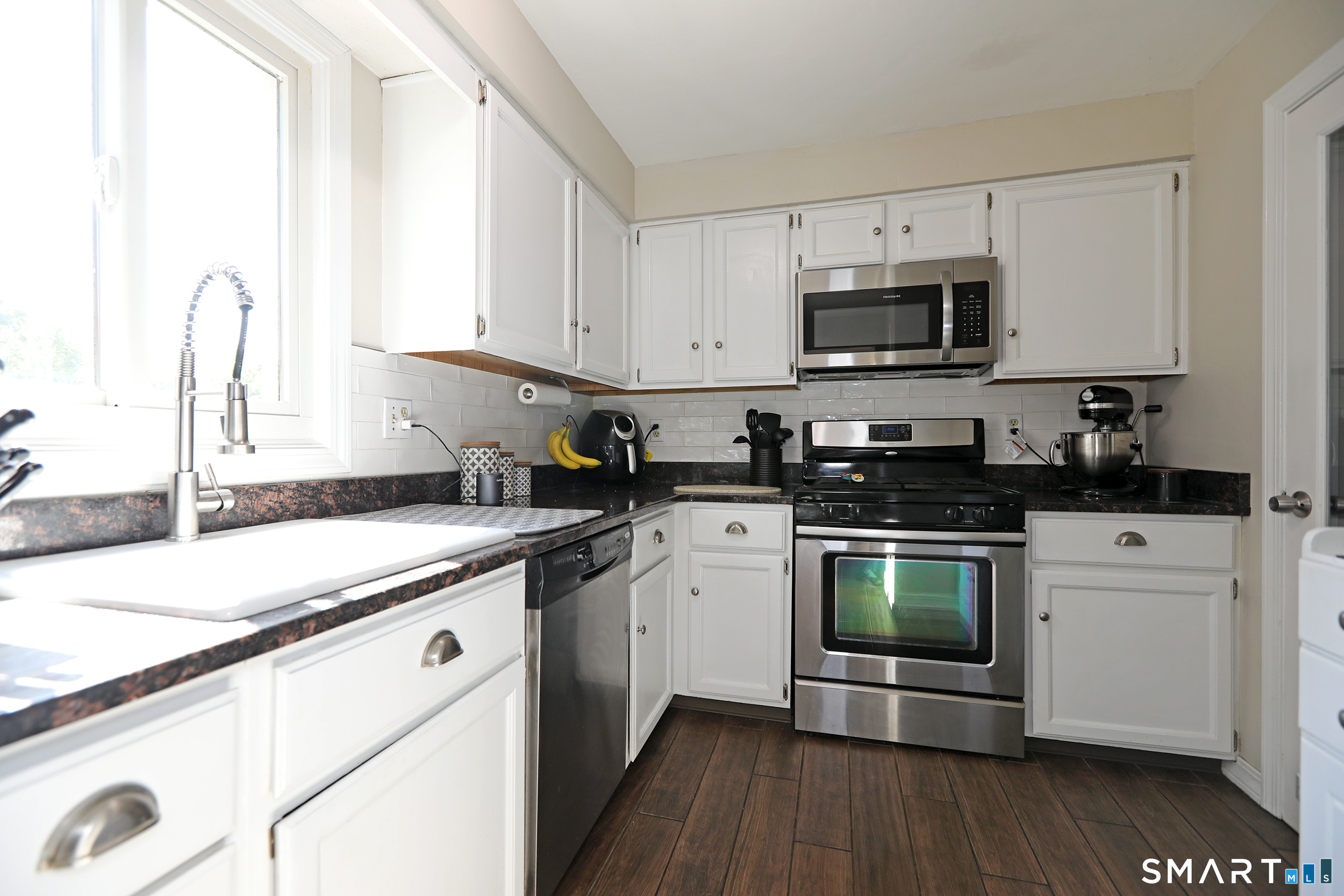 1300 Cambridge Drive Windsor CT 06095
