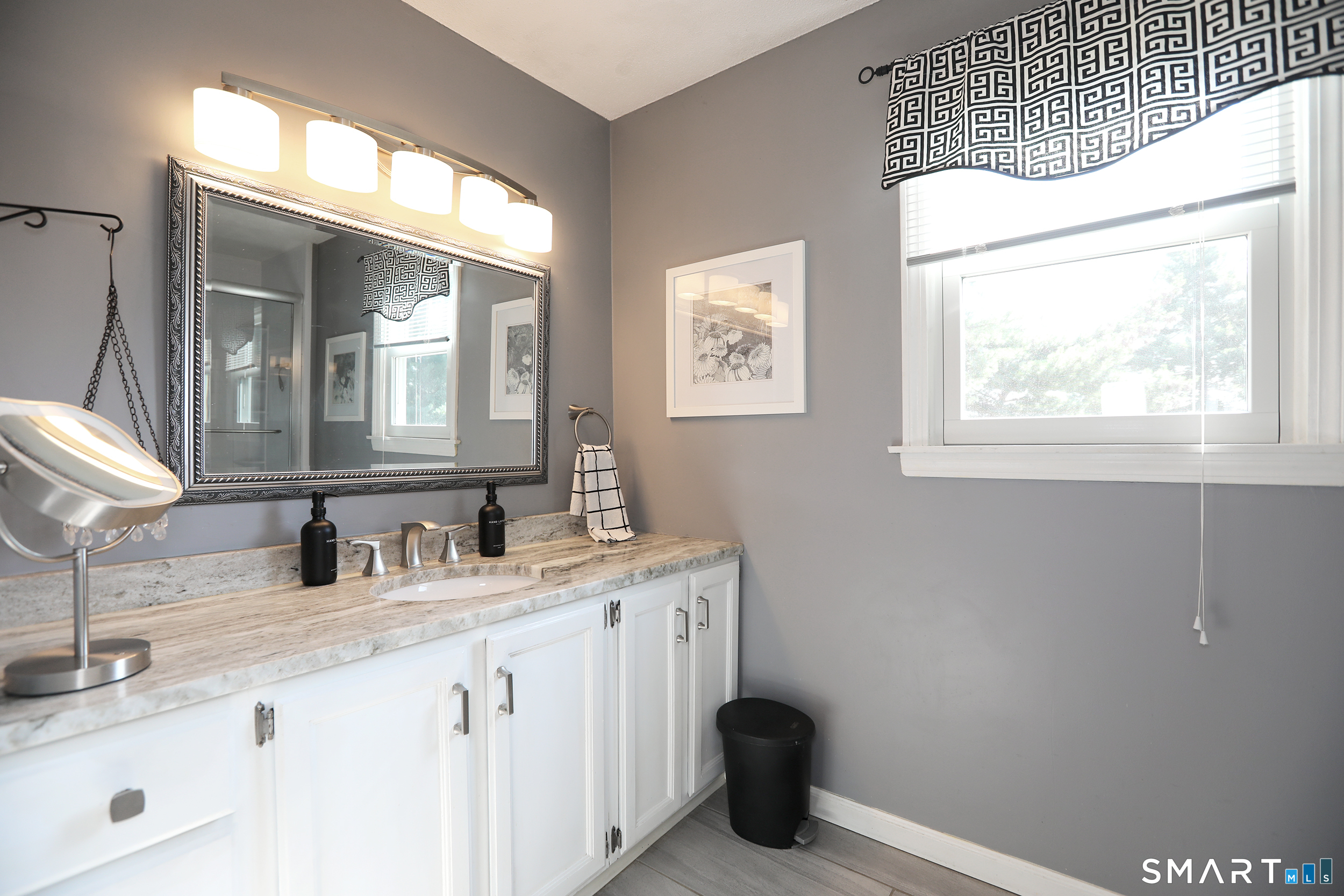 1300 Cambridge Drive Windsor CT 06095