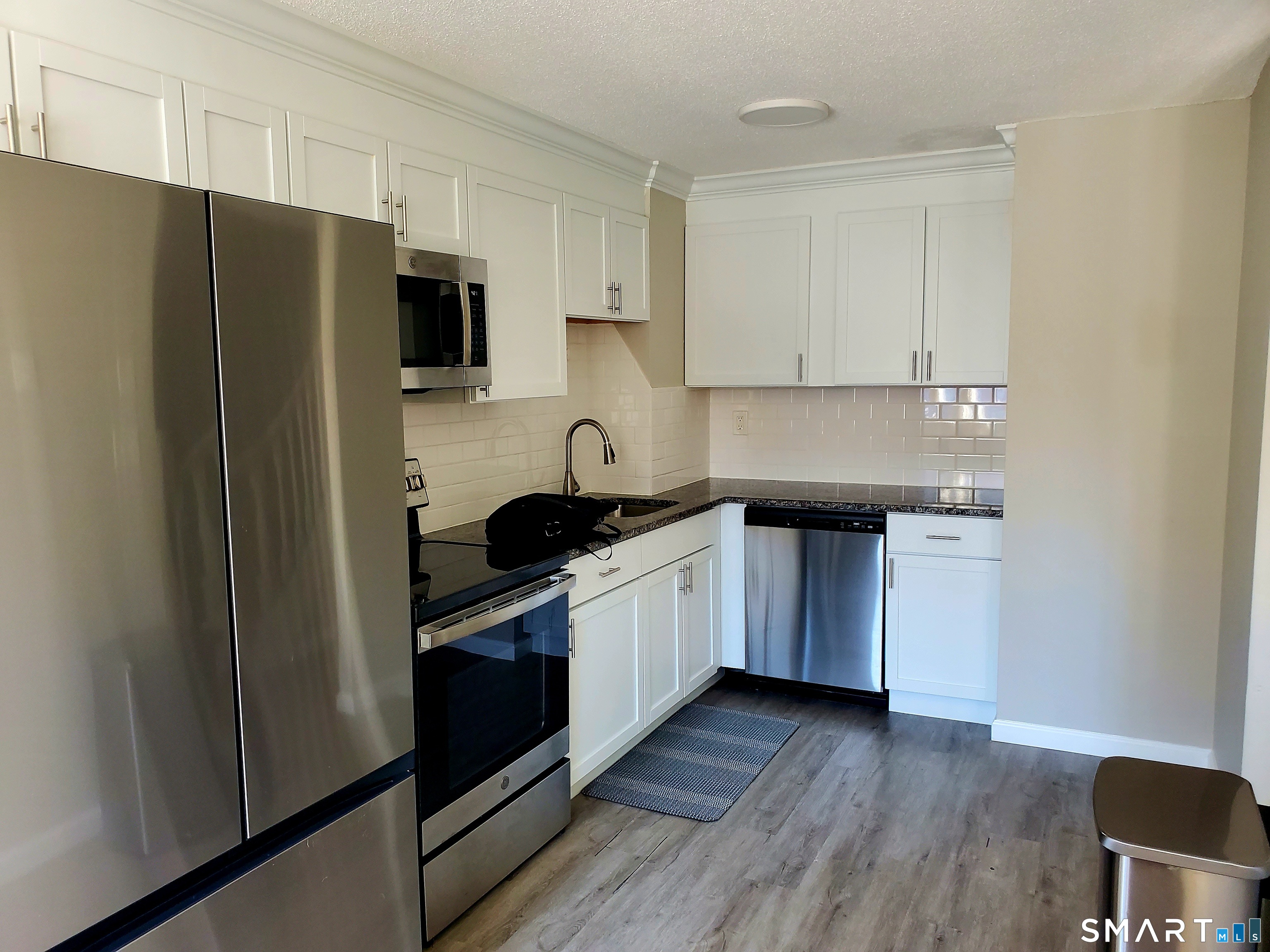 536 Shennecossett Road Groton CT 06340