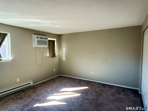 536 Shennecossett Road Groton CT 06340