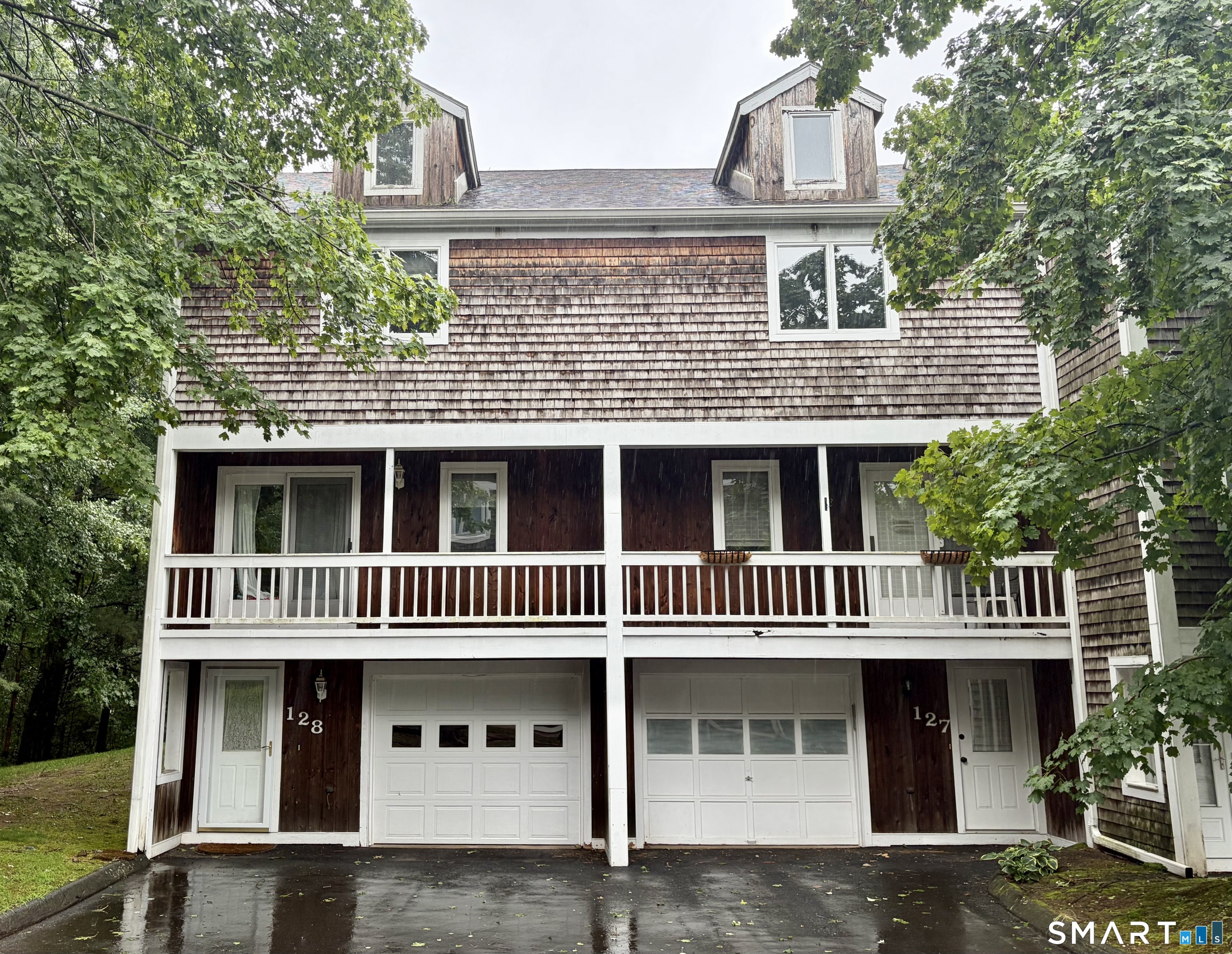 127 Songbird Lane Farmington CT 06032