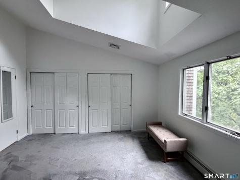 127 Songbird Lane Farmington CT 06032