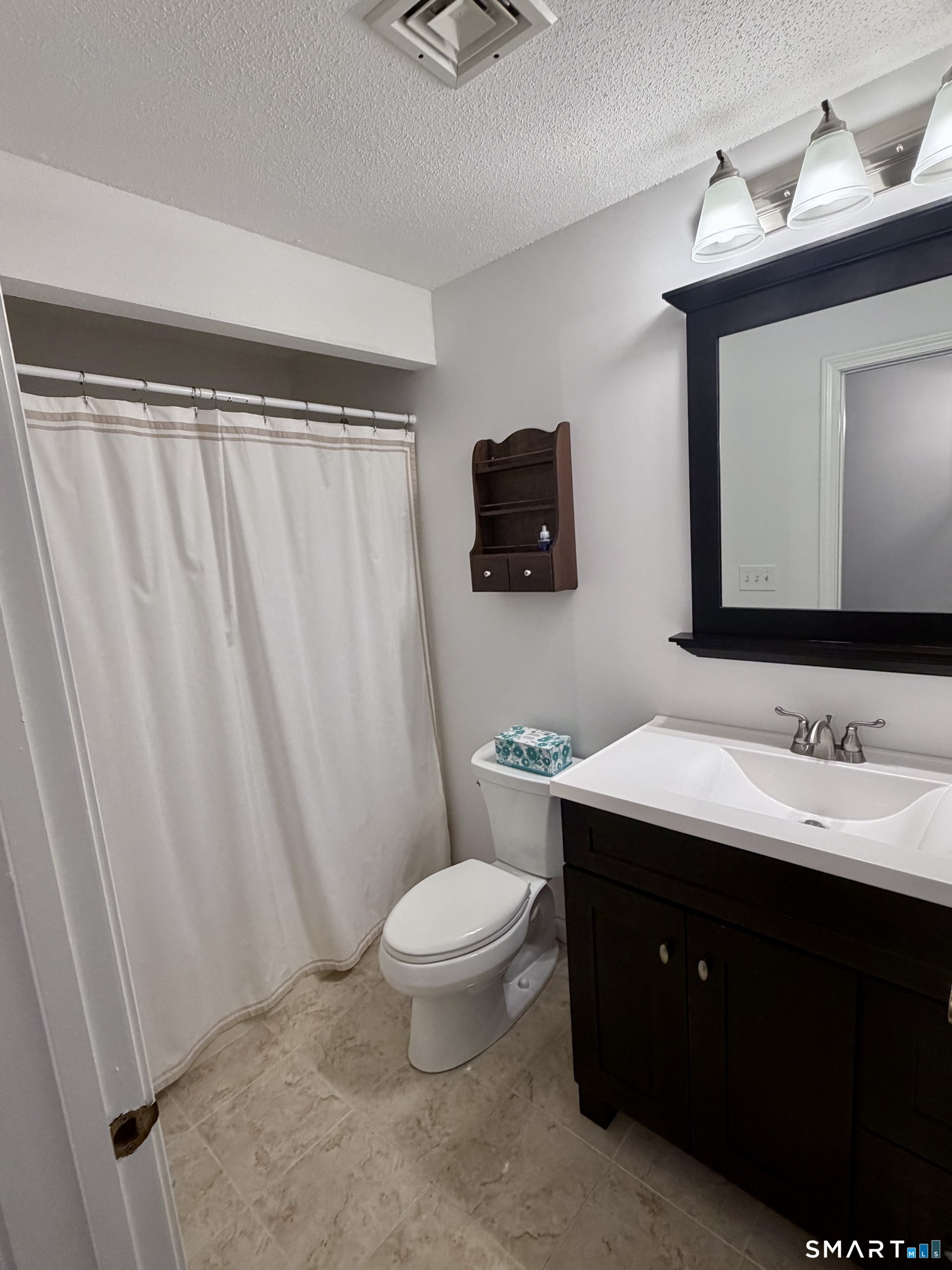 127 Songbird Lane Farmington CT 06032
