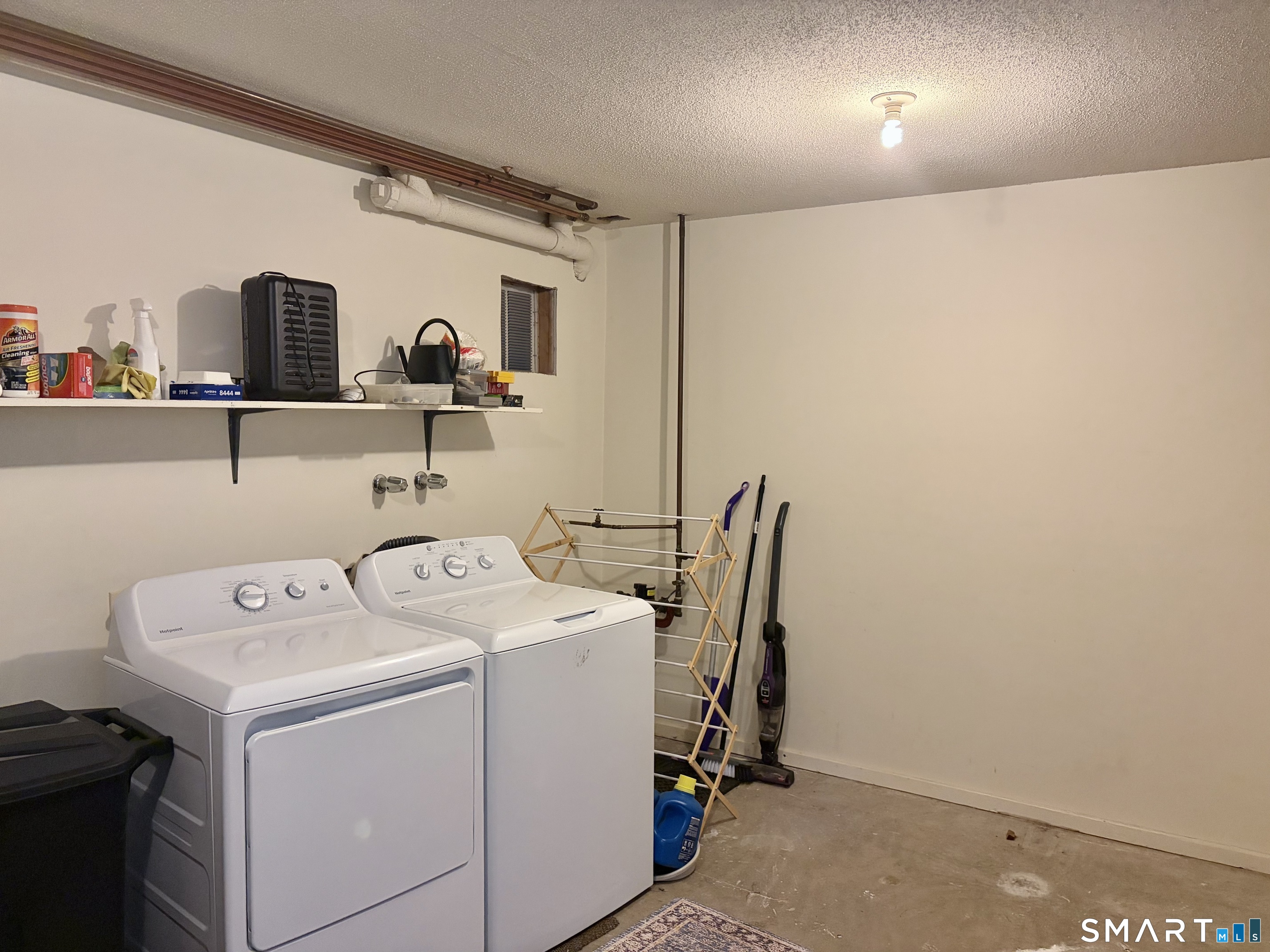 127 Songbird Lane Farmington CT 06032