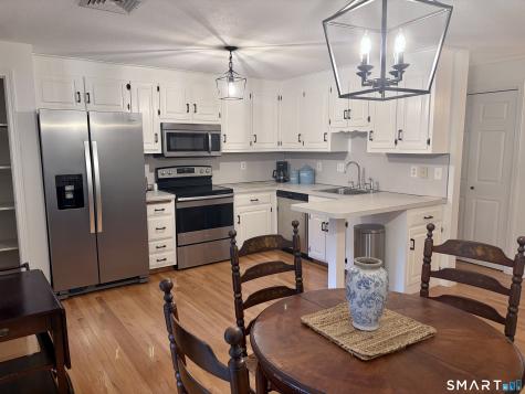 127 Songbird Lane Farmington CT 06032