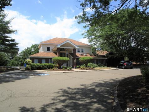 42 Carriage Crossing Lane Middletown CT 06457
