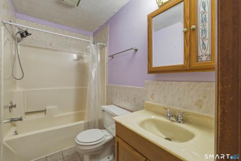 1081 New Haven Road Naugatuck CT 06770