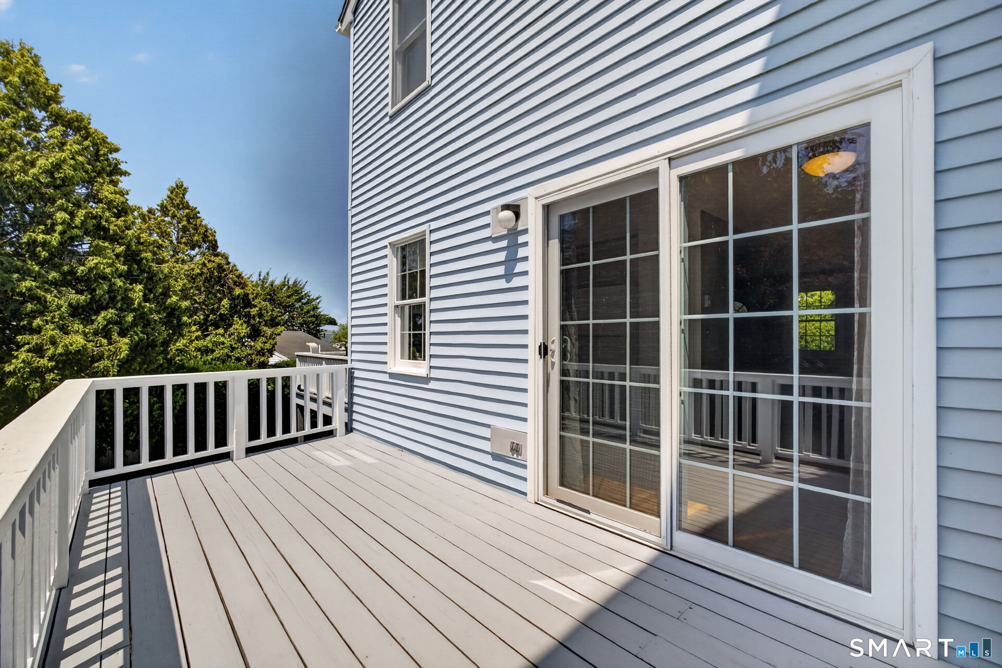 10 Masons Island Road Stonington CT 06355