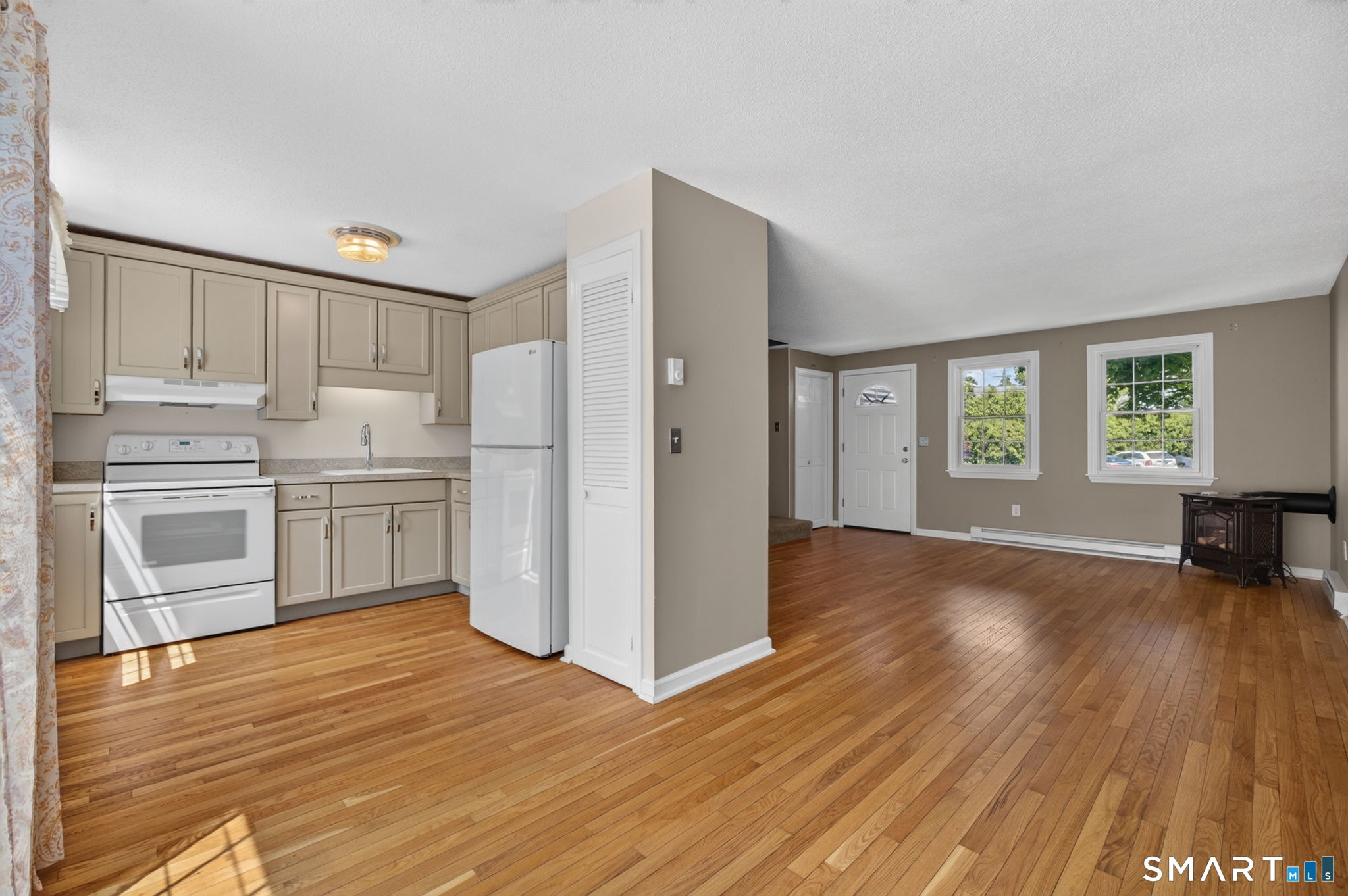 10 Masons Island Road Stonington CT 06355