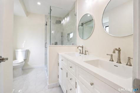 564 Pequot Lane Stratford CT 06614