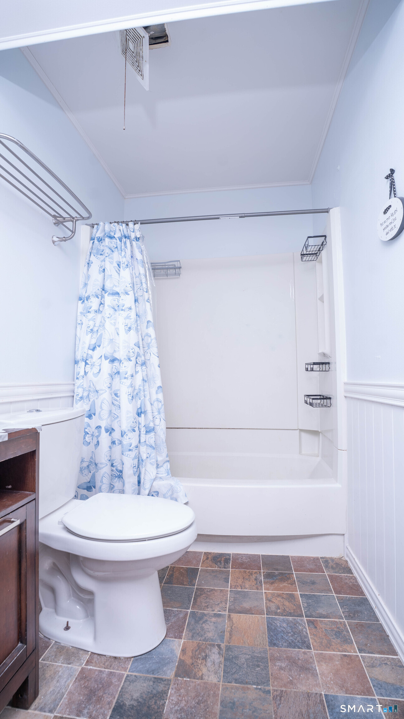 15 Woodsedge Drive Newington CT 06111