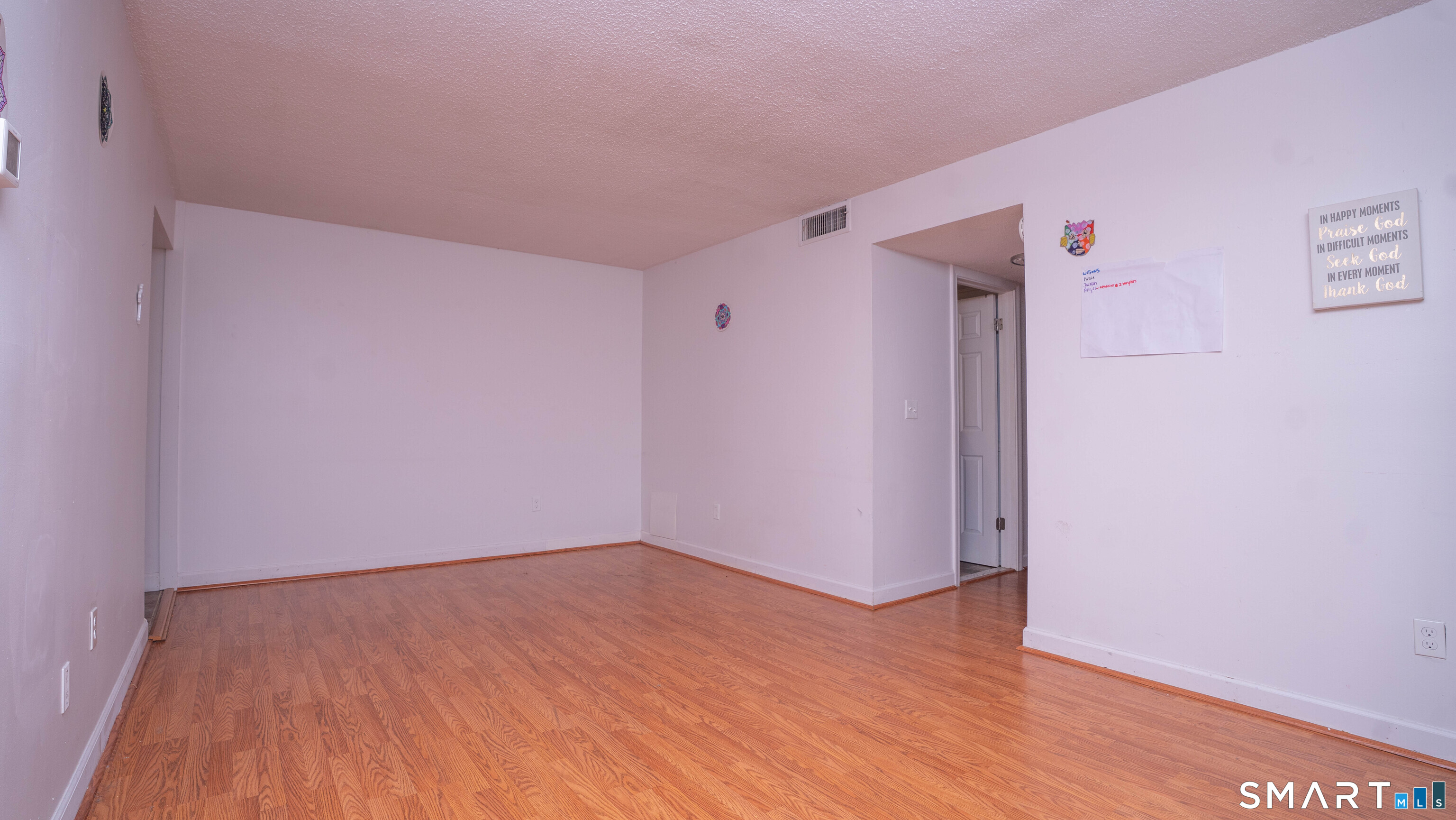 15 Woodsedge Drive Newington CT 06111