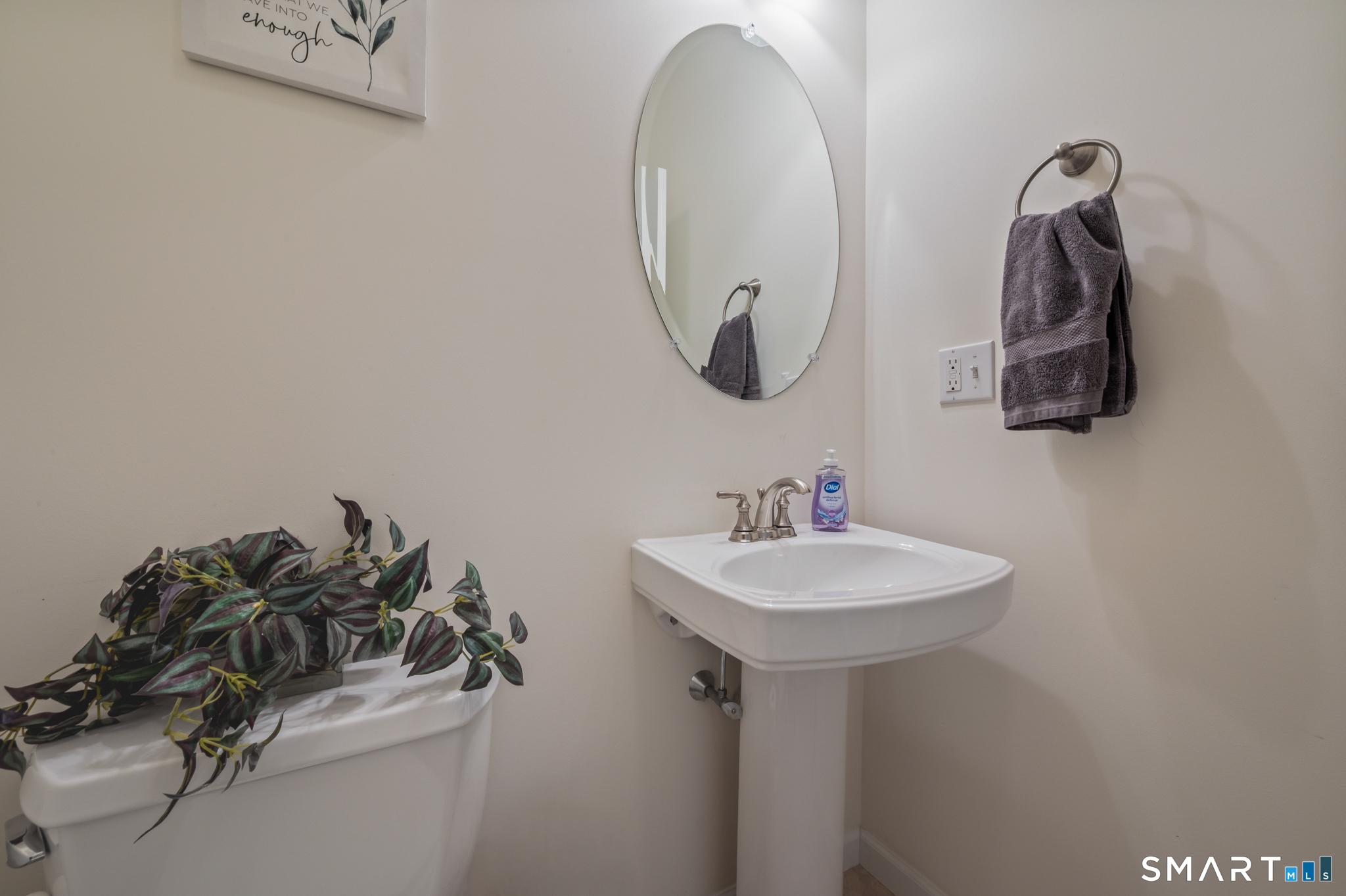 32 Rhodora Terrace Windsor CT 06095