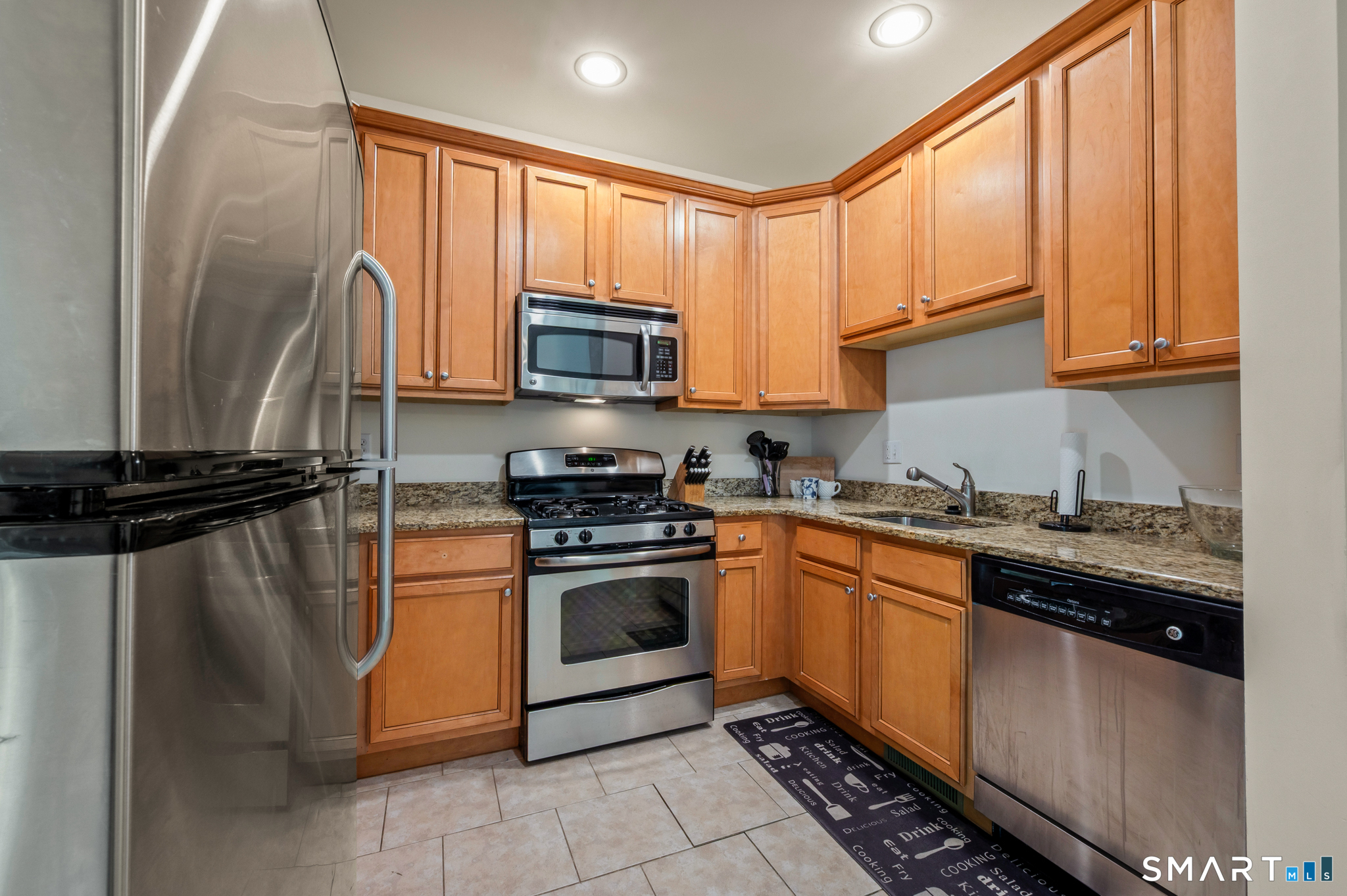 32 Rhodora Terrace Windsor CT 06095