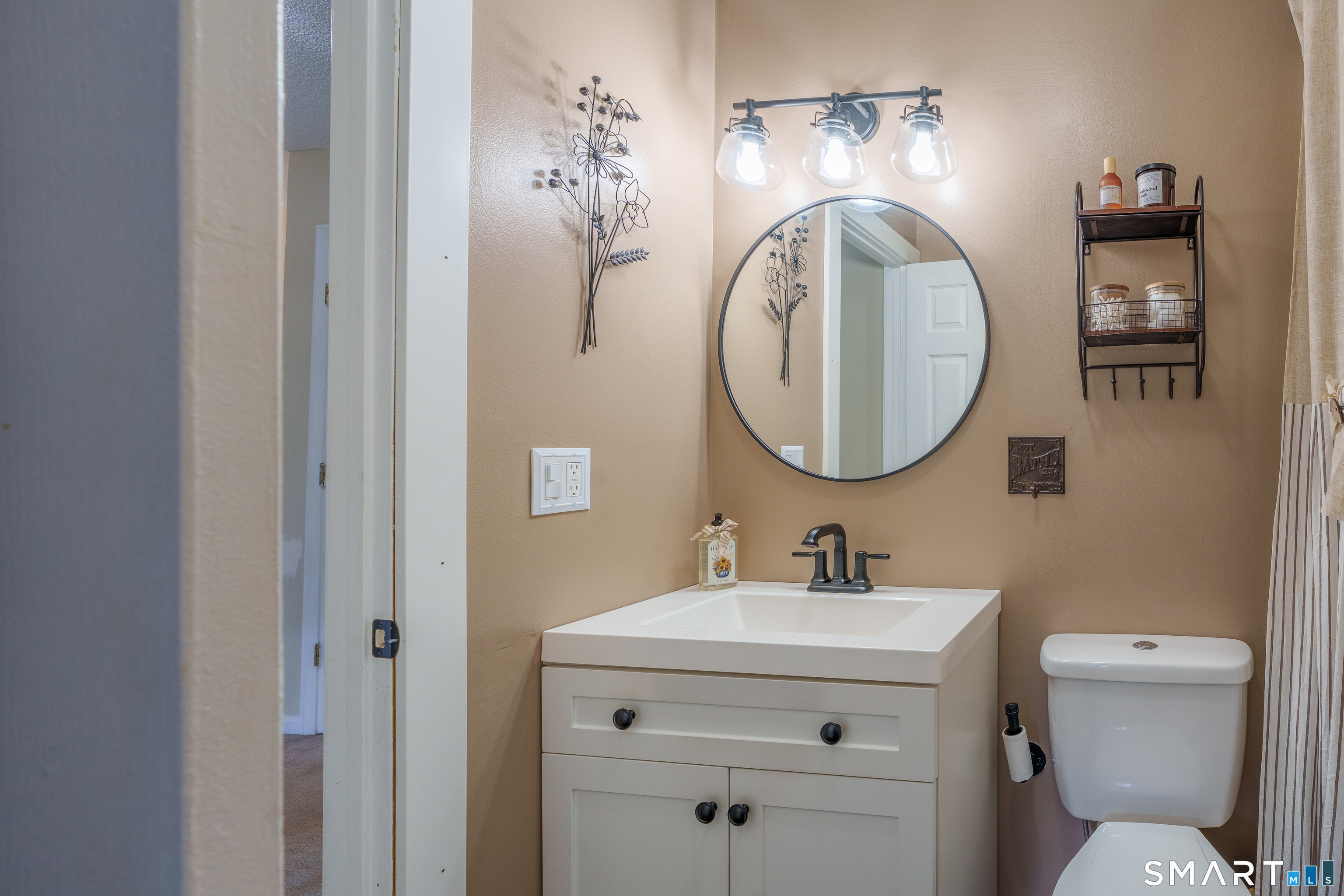 213 West Town Street Norwich CT 06360