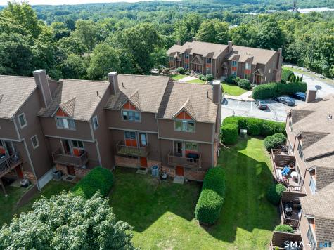 213 West Town Street Norwich CT 06360