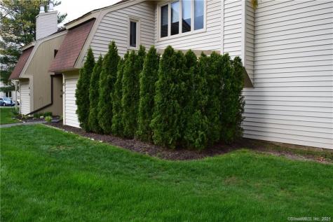 84 Little Oak Lane Rocky Hill CT 06067