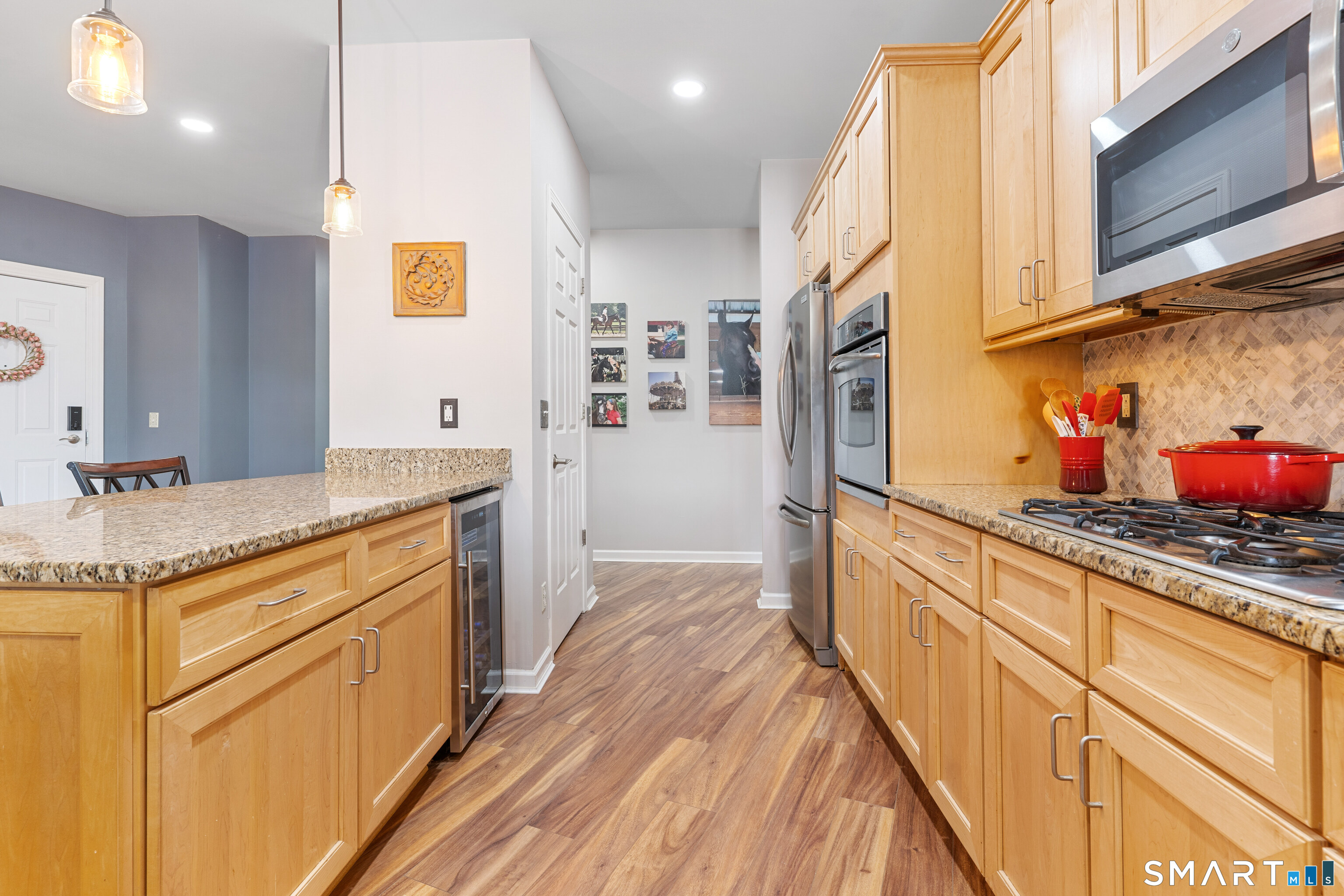 60 Maple Street Branford CT 06405
