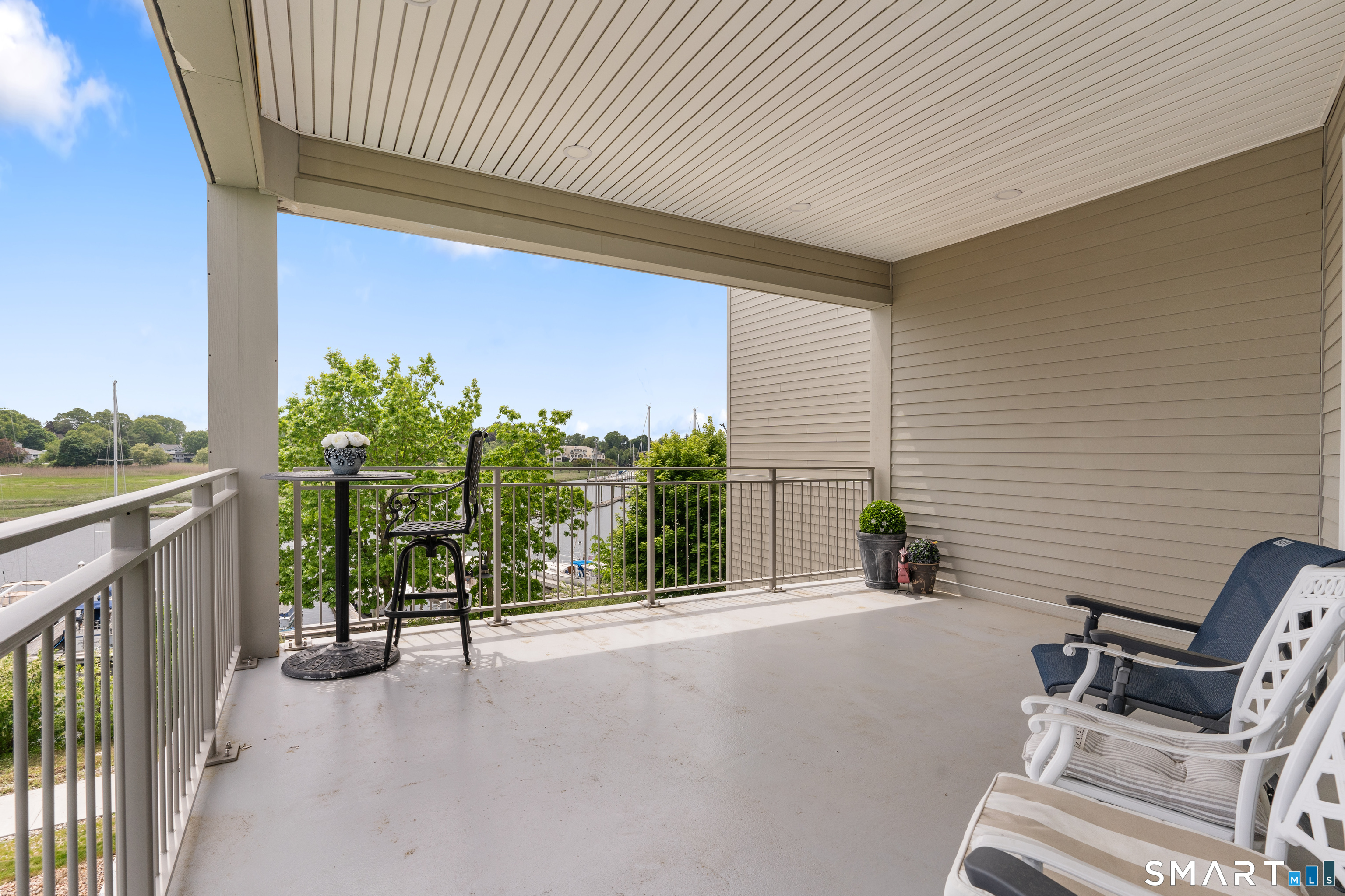 60 Maple Street Branford CT 06405
