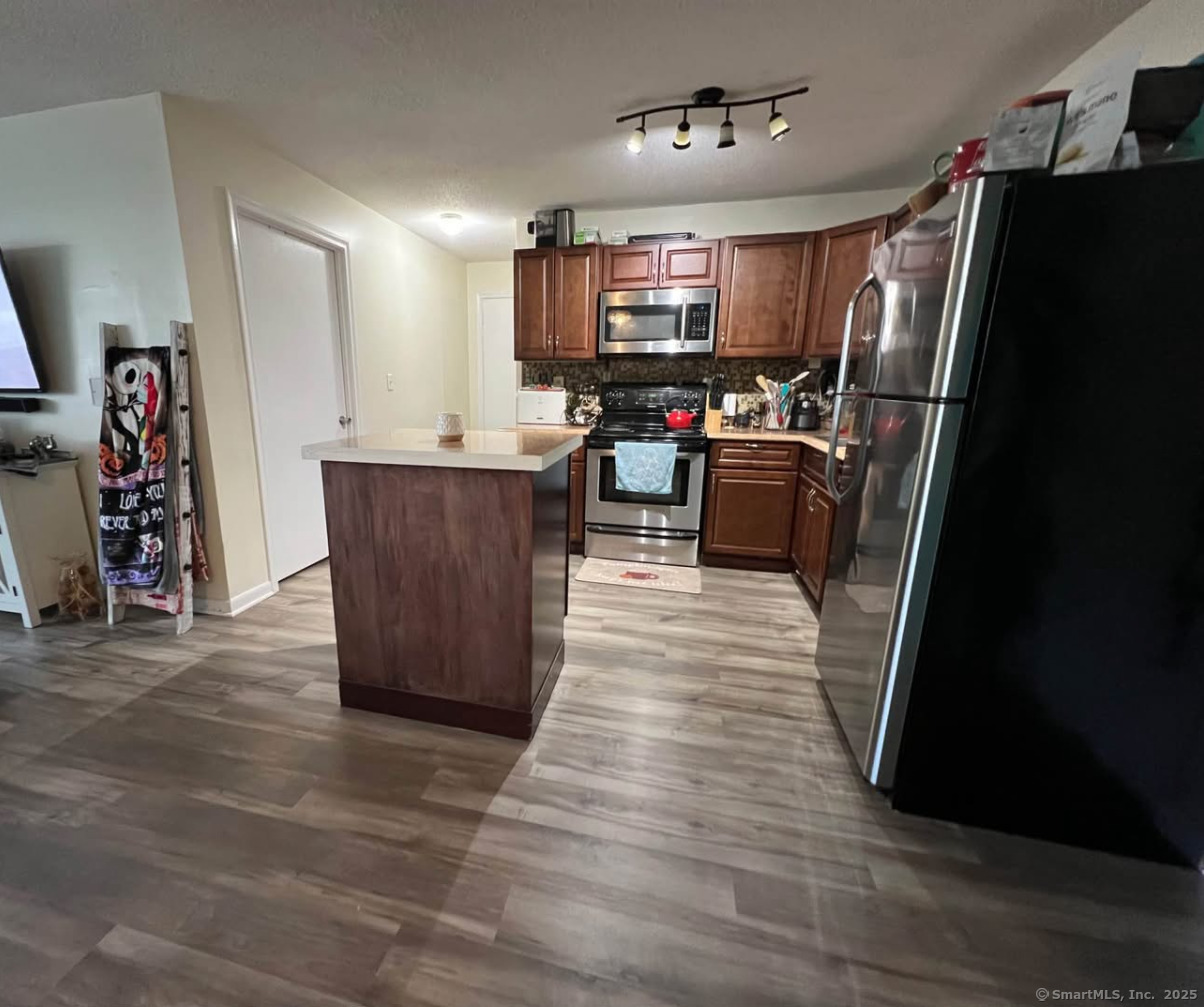 2110 Harbor View Drive Rocky Hill CT 06067