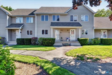 108 Sunrise Circle Newington CT 06111