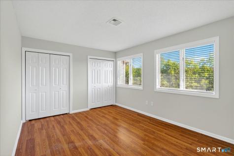 108 Sunrise Circle Newington CT 06111