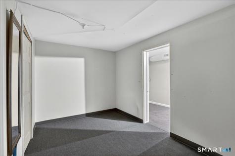 108 Sunrise Circle Newington CT 06111