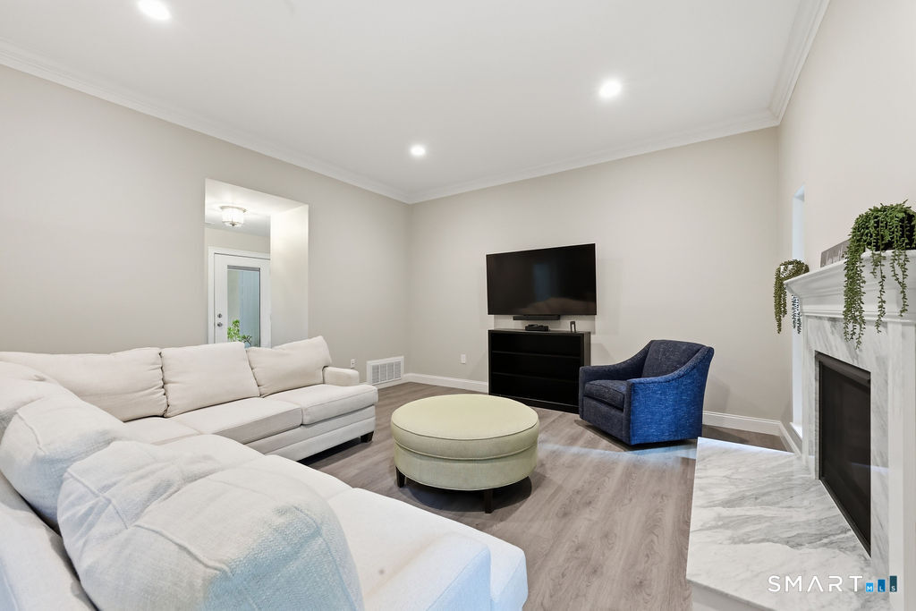 147 Mallard Drive Avon CT 06001