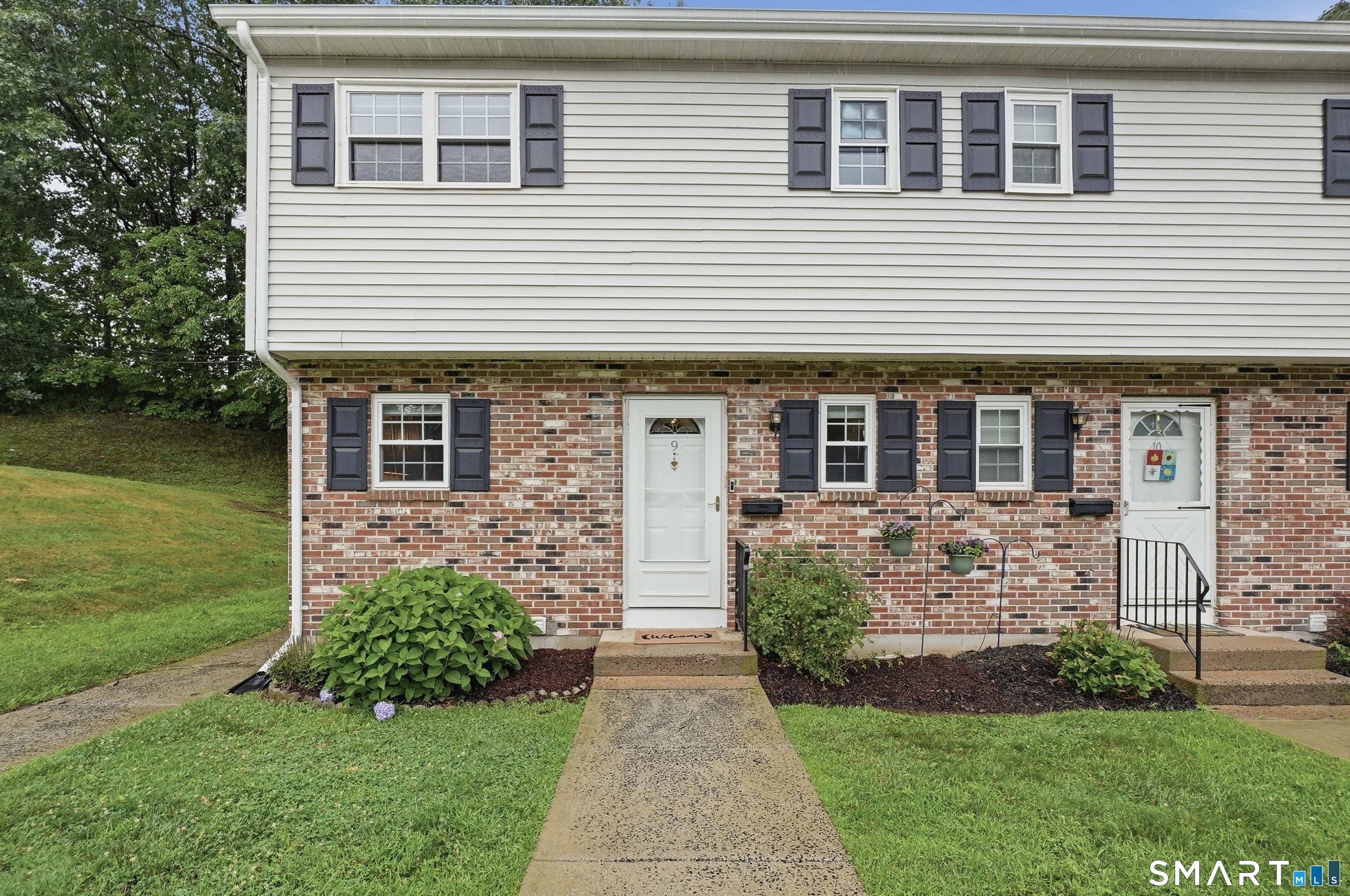 9 Carter Heights Southington CT 06479