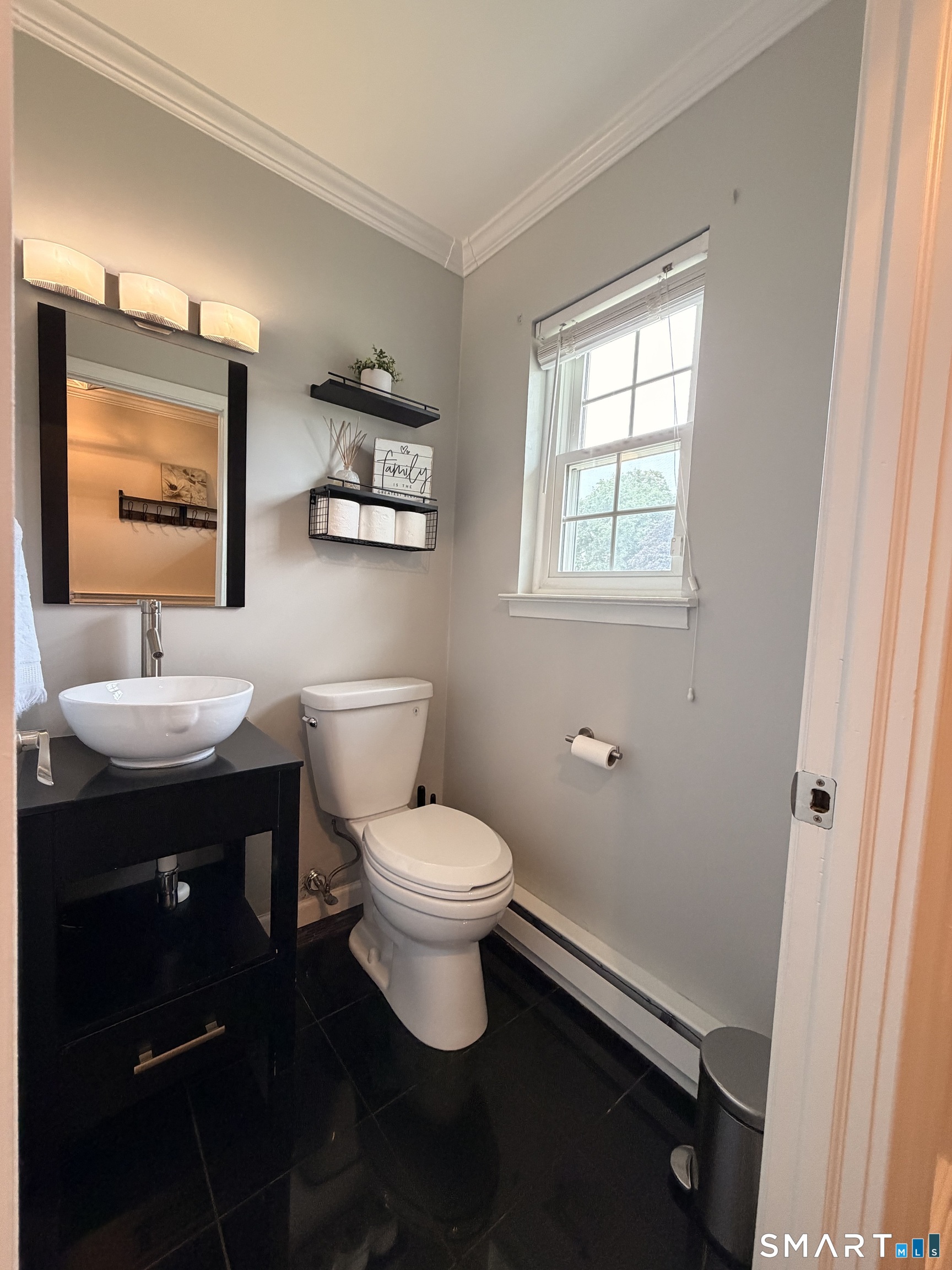 9 Carter Heights Southington CT 06479