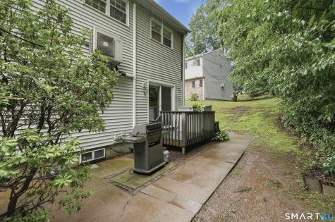 9 Carter Heights Southington CT 06479