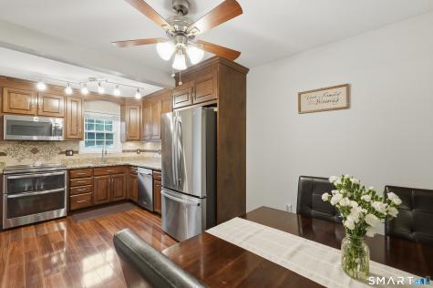 9 Carter Heights Southington CT 06479