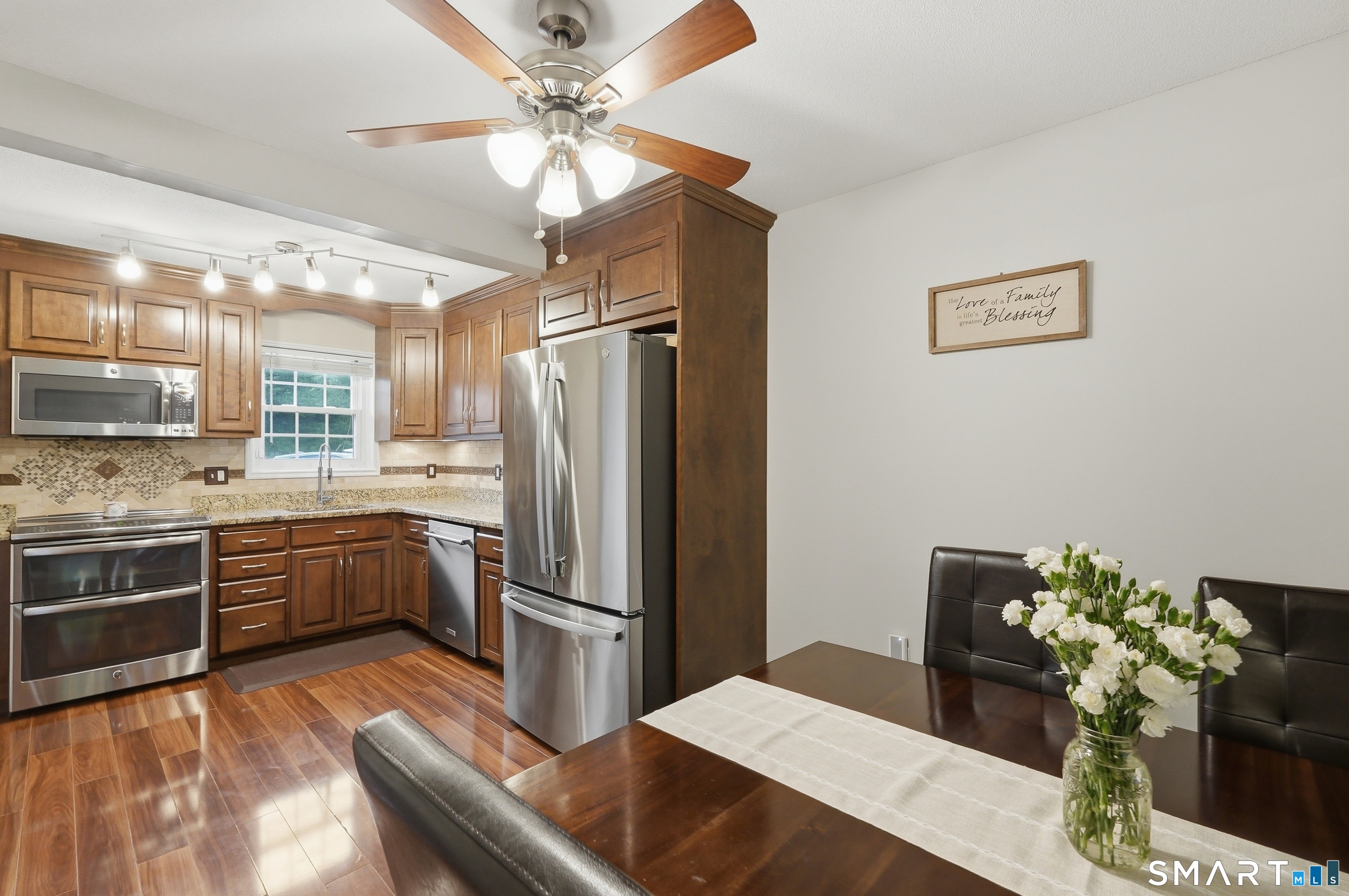 9 Carter Heights Southington CT 06479