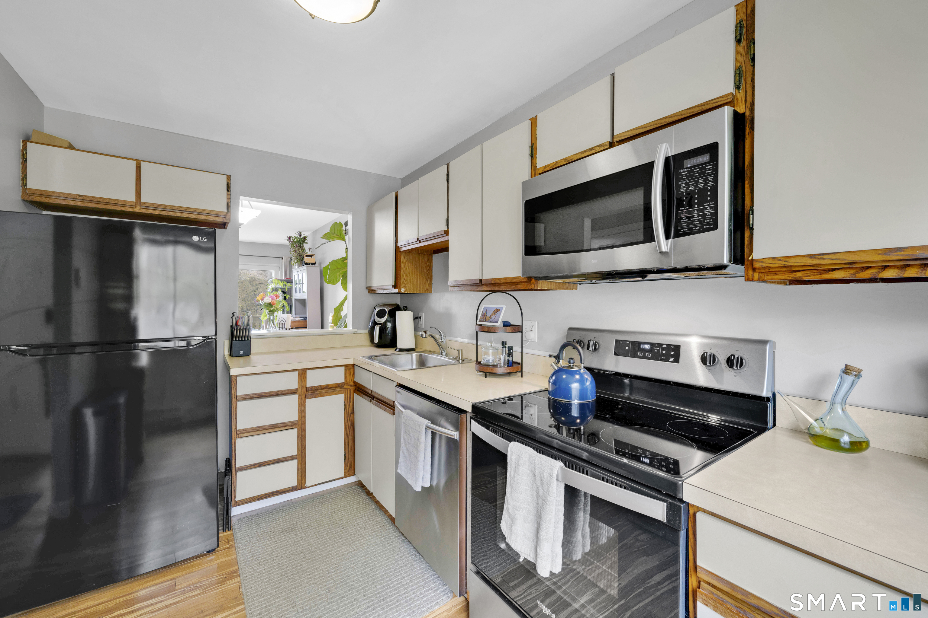 85 North Main Street East Hampton CT 06424