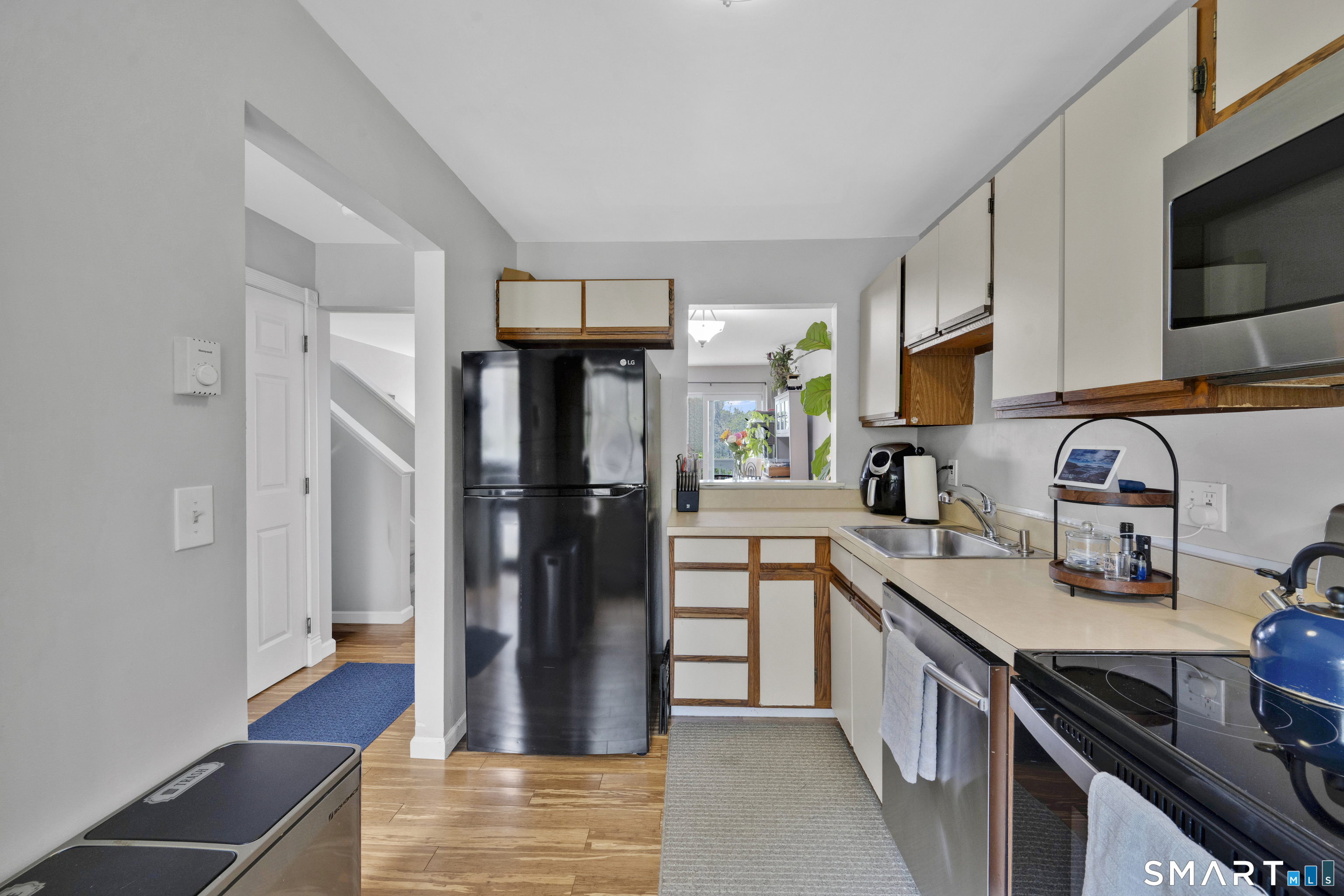 85 North Main Street East Hampton CT 06424