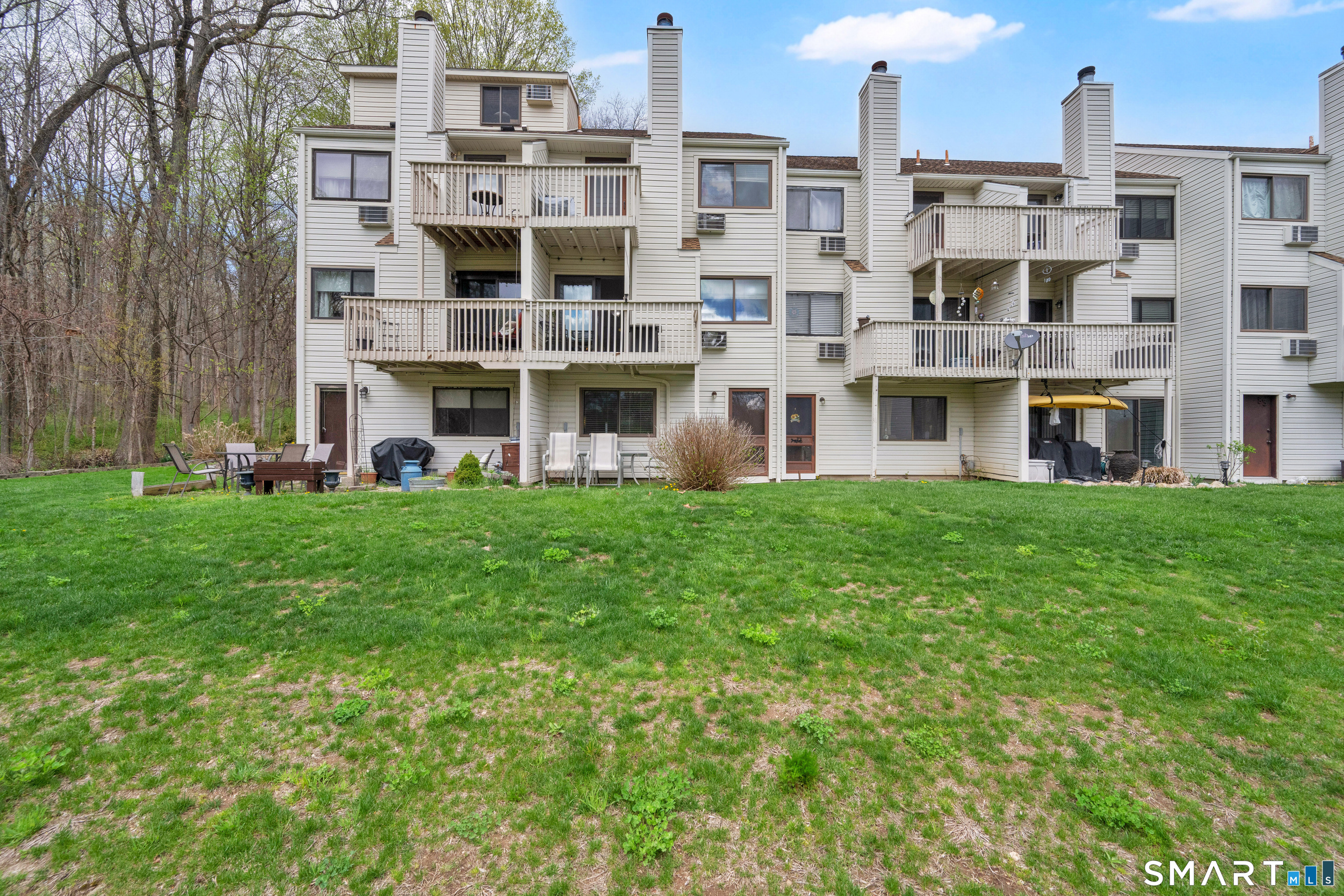 85 North Main Street East Hampton CT 06424