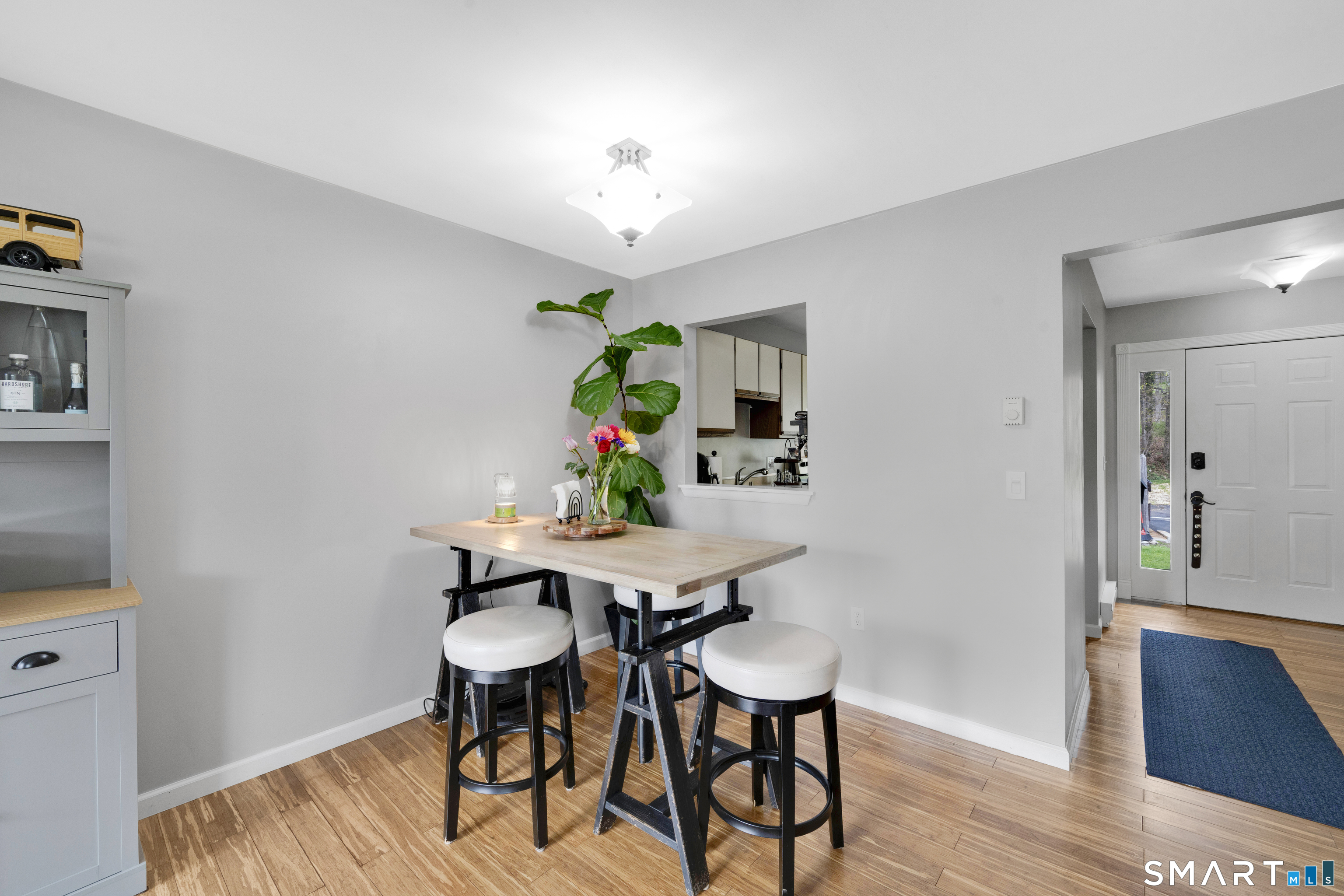 85 North Main Street East Hampton CT 06424