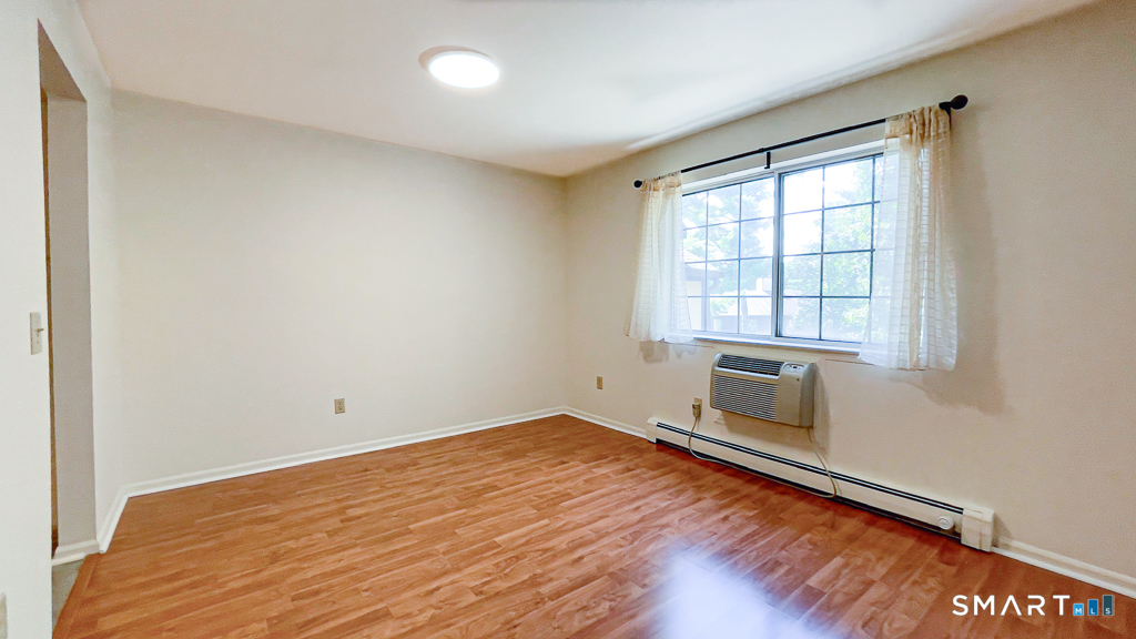 5 Falmouth Court Brookfield CT 06804