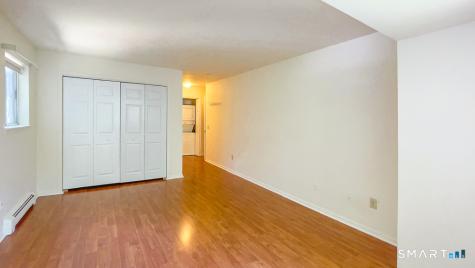 5 Falmouth Court Brookfield CT 06804