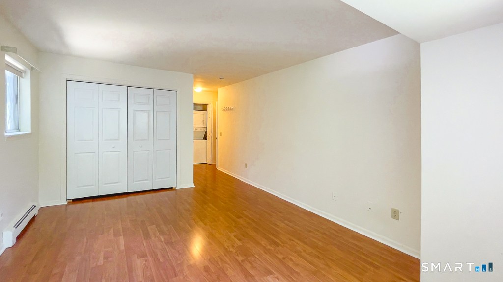 5 Falmouth Court Brookfield CT 06804